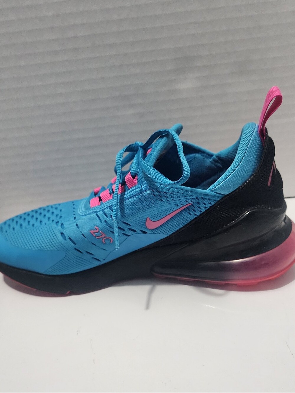 Nike Air Max 270 Womens Blue Pink Athletic Shoe
